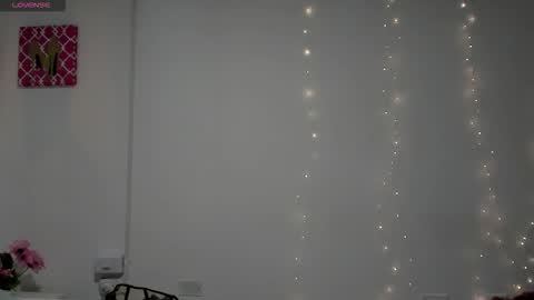 Michell  online show from December 2, 1:02 pm