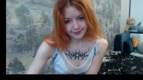 amber_tease_ online show from December 5, 6:24 am