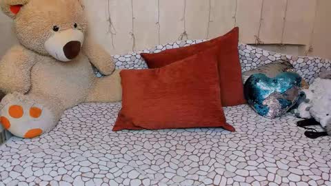 Amber online show from November 21, 8:05 am