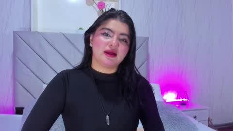 Snapshot of ambersinner chatting on October 22, 11:15 am Amber Sinner online show from October 22, 11:15 am