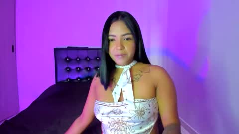 amelia heaven online show from February 9, 8:55 pm