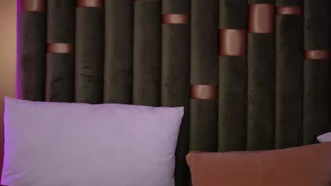 Amelia online show from October 15, 9:34 am