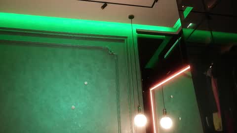 Ami online show from October 1, 2:44 pm