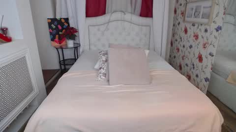 Ami online show from December 23, 4:44 am