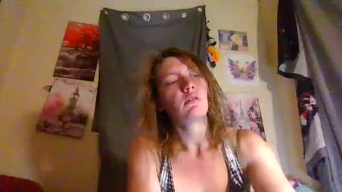 amileamariestar online show from December 15, 9:03 am