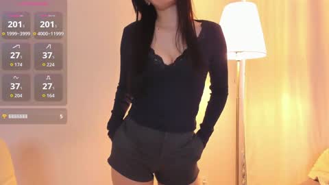 AmiliYan online show from November 14, 8:14 am