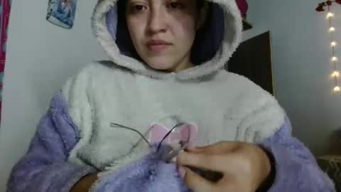 amitlu_ online show from January 28, 1:18 am