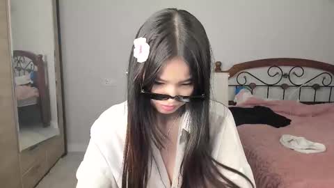 Ami online show from February 13, 5:36 pm