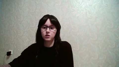 Amomira online show from February 18, 8:13 am