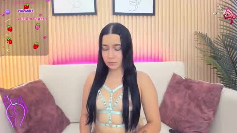 amy_leah_ online show from October 20, 7:06 pm