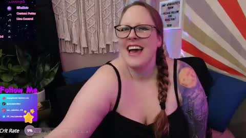 Snapshot of amyaphrodite chatting on December 15, 7:13 am  Amy Aphrodite  online show from December 15, 7:13 am