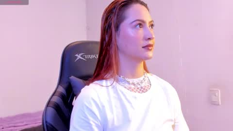 Amy online show from November 20, 5:03 pm