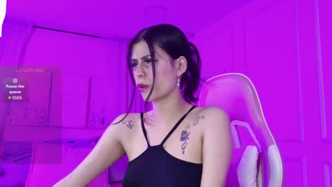 ana_monroe_ online show from December 16, 2:17 am