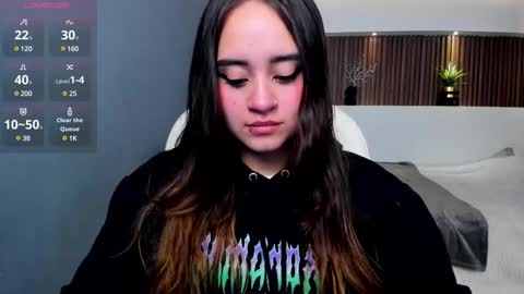 Ana online show from February 25, 11:43 am