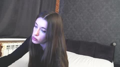 Anna online show from February 26, 2:27 pm