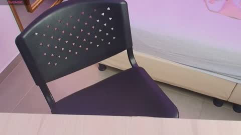 Anahi  online show from October 1, 7:41 pm