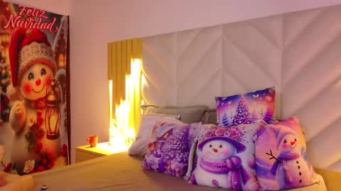 Anaise  online show from December 4, 12:51 pm