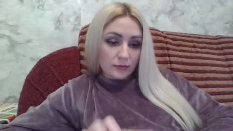 Snapshot of analqueen2024 chatting on February 13, 10:55 am analqueen2024 online show from February 13, 10:55 am