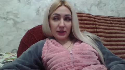 Snapshot of analqueen2024 chatting on February 19, 2:55 pm analqueen2024 online show from February 19, 2:55 pm