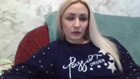 Snapshot of analqueen2024 chatting on January 22, 9:35 am analqueen2024 online show from January 22, 9:35 am