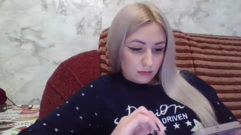 Snapshot of analqueen2024 chatting on December 18, 10:08 am analqueen2024 online show from December 18, 10:08 am