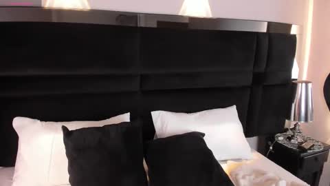 Anasha online show from November 14, 11:54 am