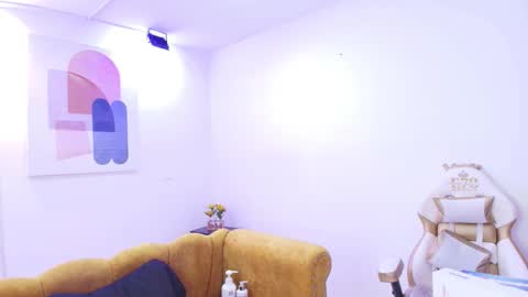 Anastasia  online show from February 3, 6:40 am