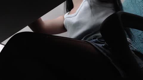   online show from February 26, 11:32 am