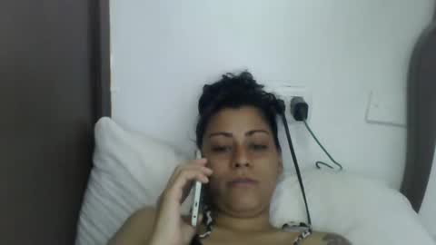 Snapshot of andr267969 chatting on February 8, 2:05 pm rosario online show from February 8, 2:05 pm