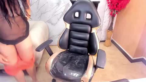 andrea_tasty_tf online show from December 15, 12:54 pm