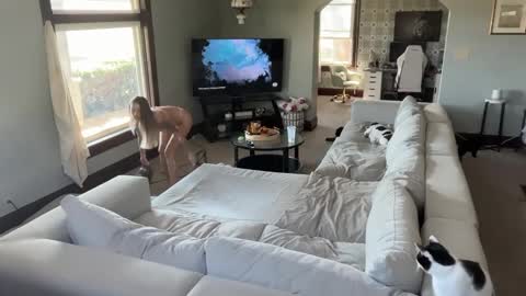 Andrea Elizabeth online show from September 19, 3:44 pm