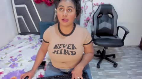 A n d r  e a S w e e t  online show from October 6, 9:19 pm