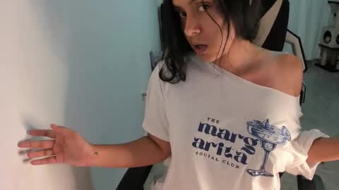  independet online show from October 27, 3:13 am