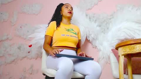 andy_hotter online show from January 4, 1:42 pm