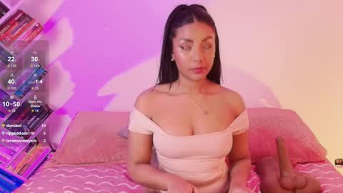 andy_saenz13 online show from February 20, 3:49 am