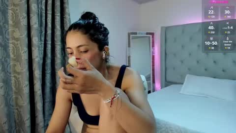 Andrea online show from March 4, 11:32 pm