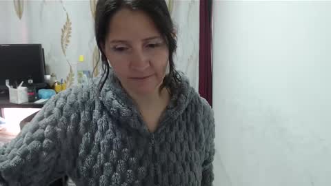 Snapshot of angel_sw chatting on September 16, 12:24 pm angel online show from September 16, 12:24 pm