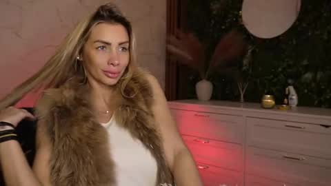 Anysia online show from December 16, 5:46 am