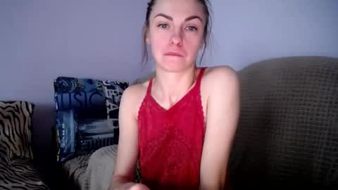 Zoe online show from October 6, 8:20 am