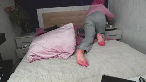 Angelika Rouge online show from February 2, 6:10 pm