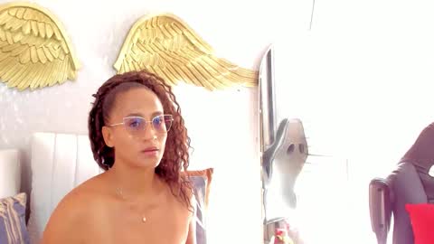 Angelina online show from February 17, 7:35 pm