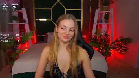 angelleyess online show from December 16, 1:33 am