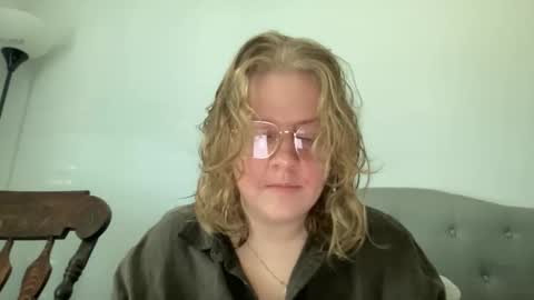 Angel of Light online show from February 23, 3:33 pm