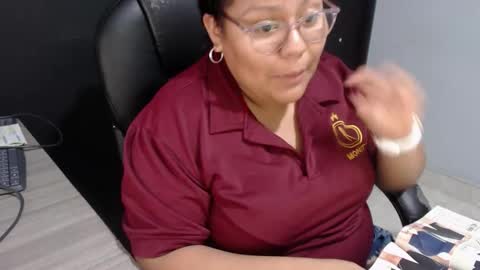 angy online show from October 17, 11:30 pm