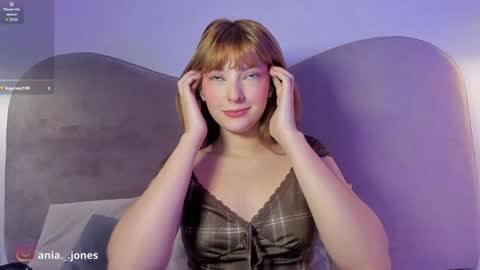 Snapshot of ania_mml chatting on January 9, 8:01 pm Ania online show from January 9, 8:01 pm