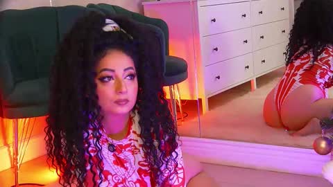 anissia teaser online show from December 18, 5:34 am