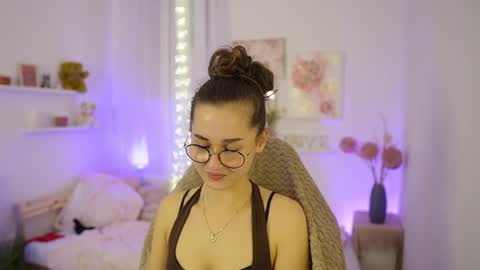 Anita Grey online show from November 12, 9:35 pm