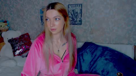anita_moon_ online show from December 26, 2:22 am