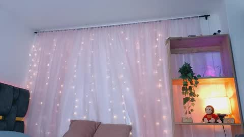 anitaglow online show from October 6, 9:19 pm