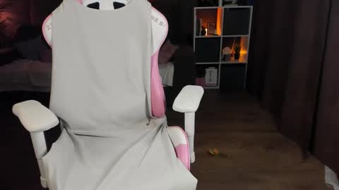 AnnaThe next stream is tomorrow online show from September 26, 1:47 am